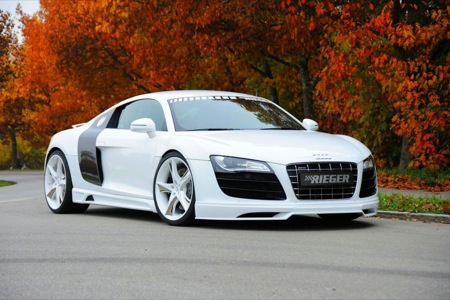 Audi - R8